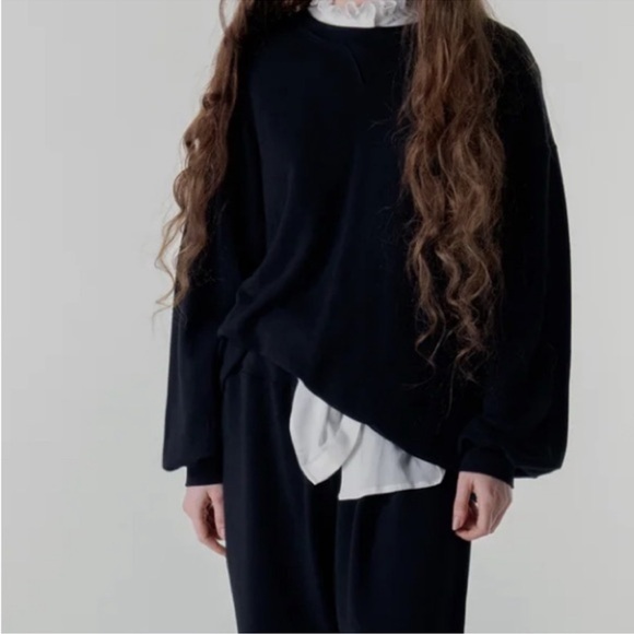 EUC Selkie The Caviar Pillow Sweater Sweatshirt Black 5X - Picture 2 of 4